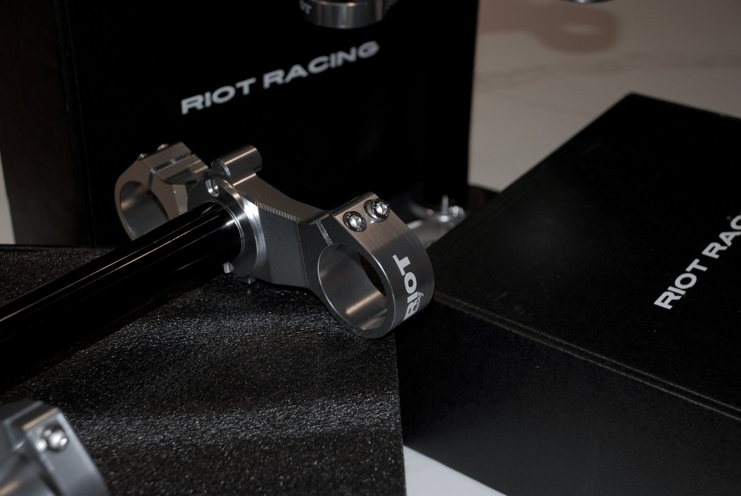 Riot Drop Crown Triple Tree — Stock Surron KKE Forks