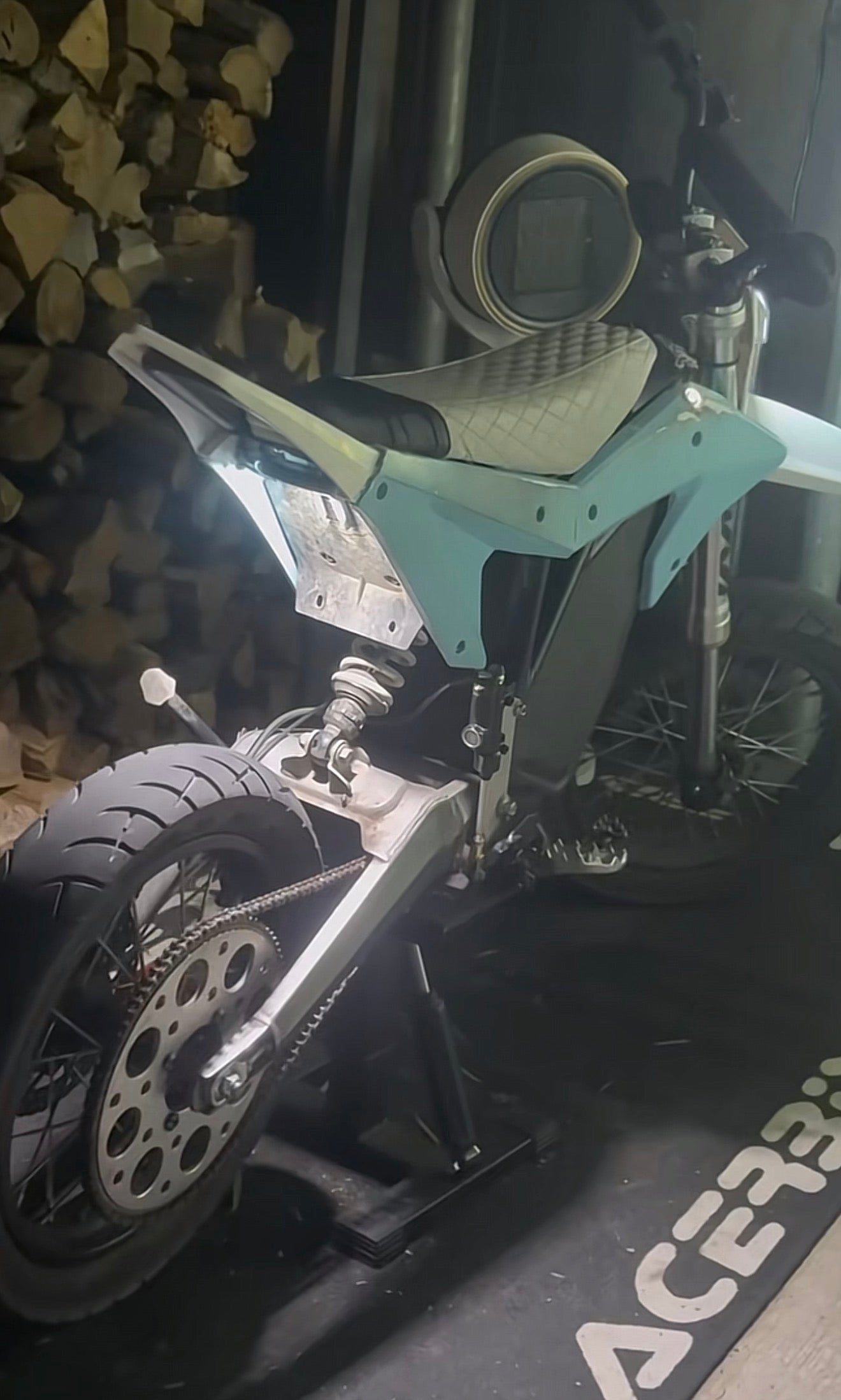 ETM RTR Rocklight