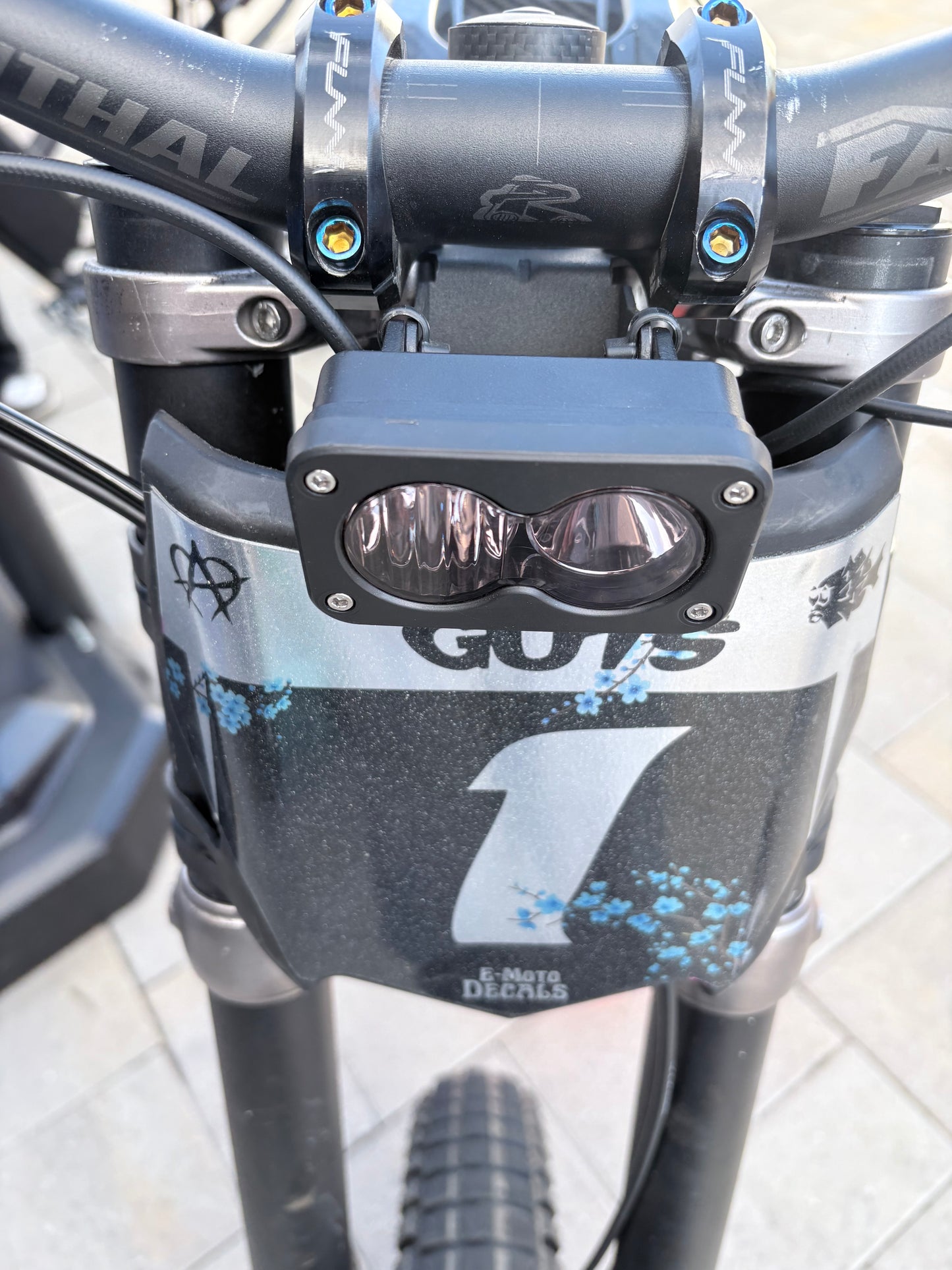 Battery Powered Baja Light