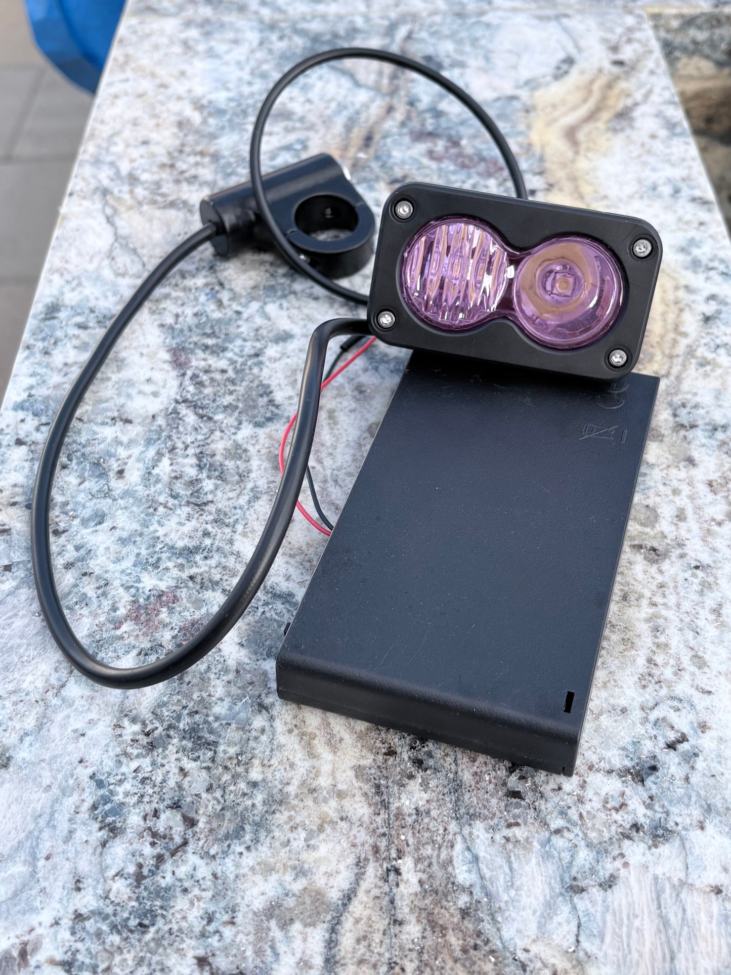 Battery Powered Baja Light